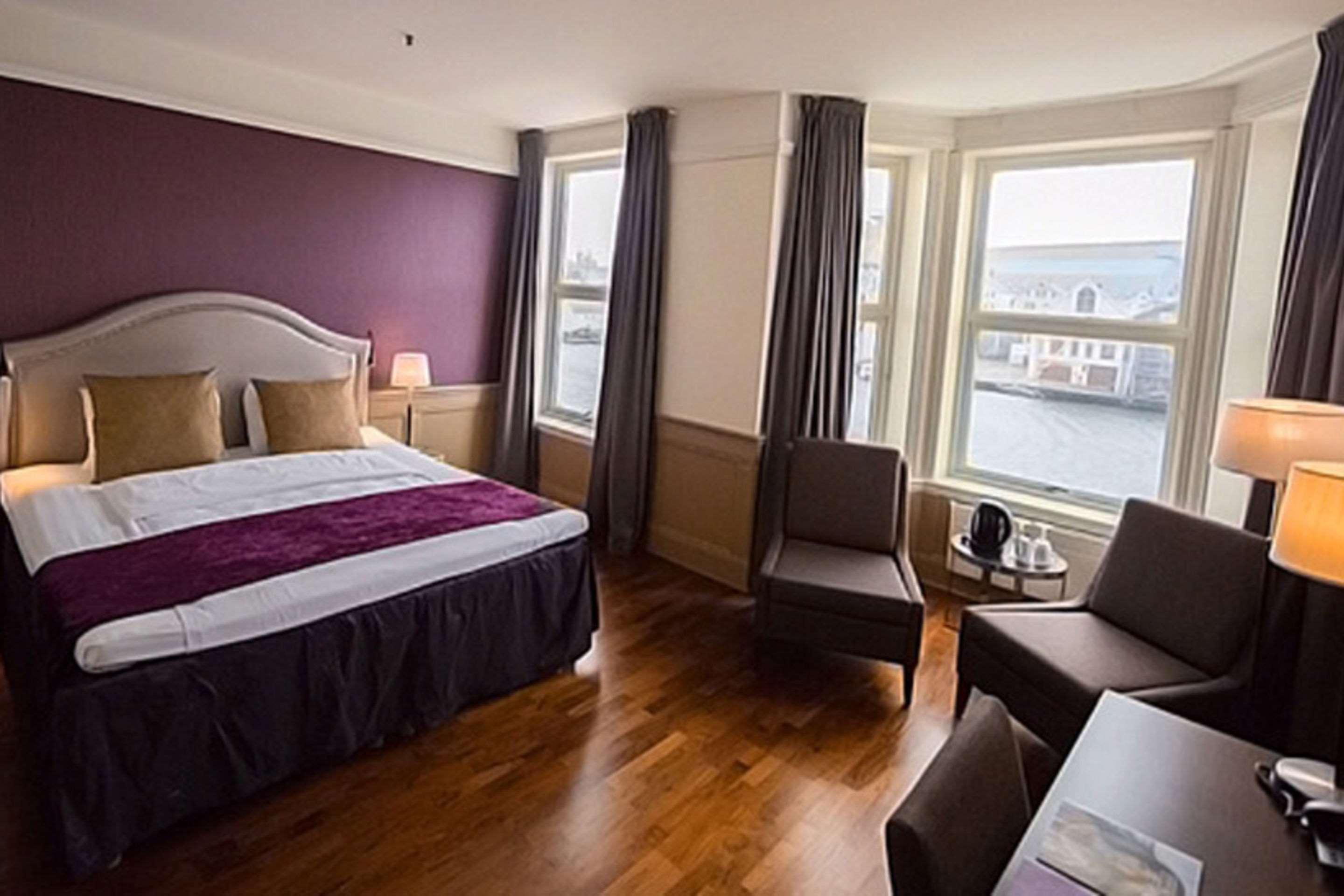 Home Hotel Amanda Haugesund Bagian luar foto