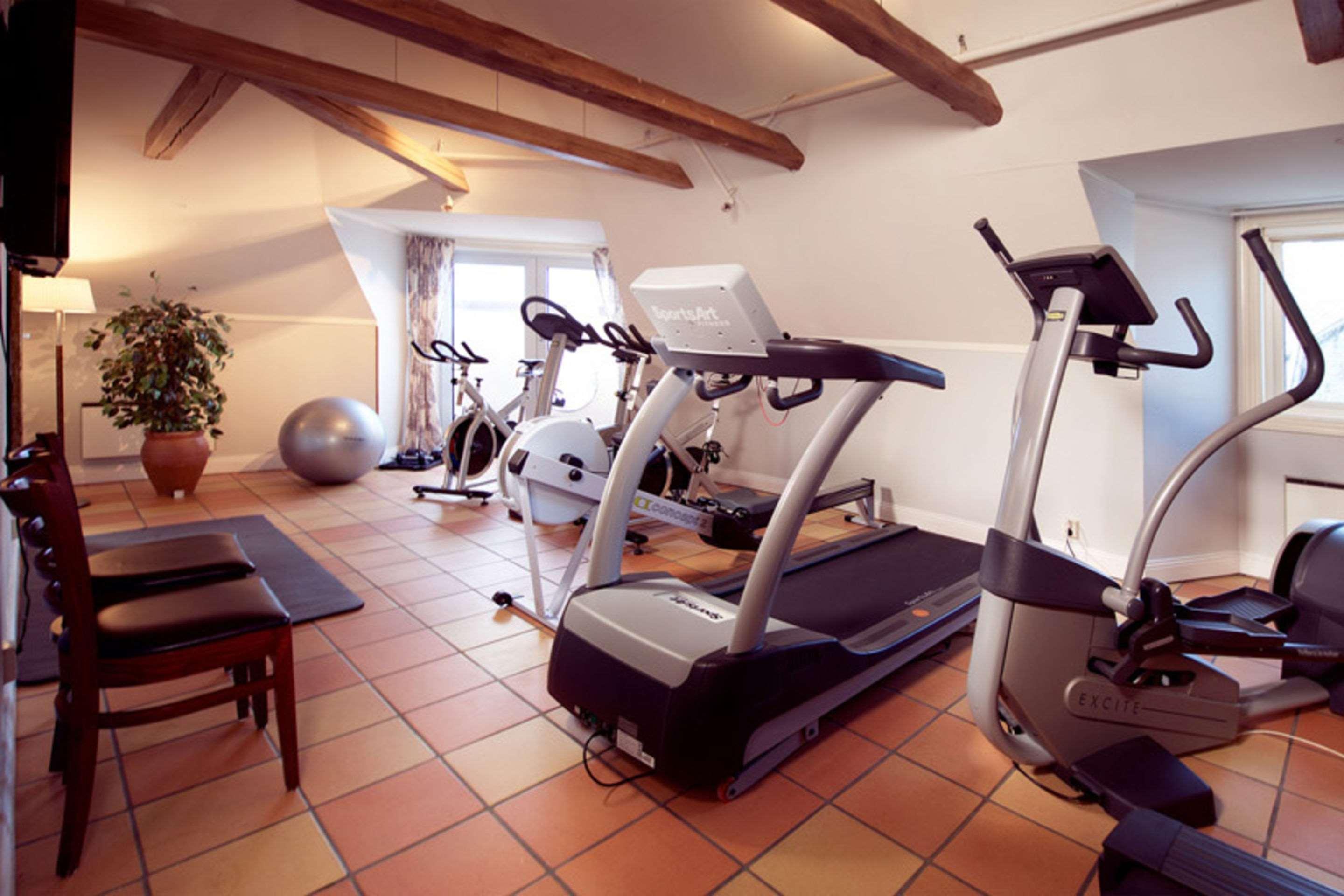 Home Hotel Amanda Haugesund Bagian luar foto