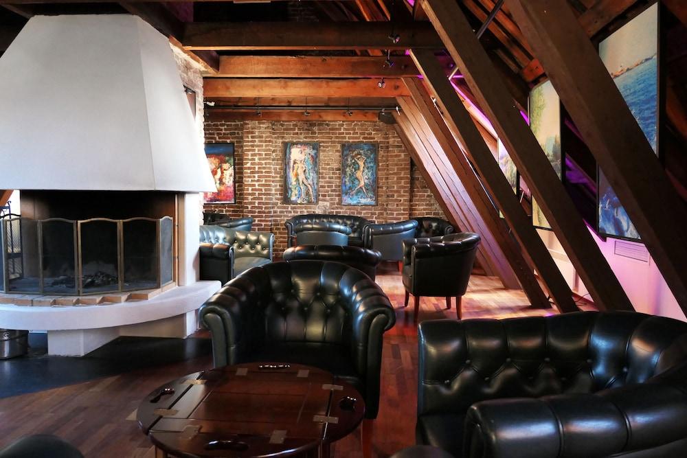 Home Hotel Amanda Haugesund Bagian luar foto