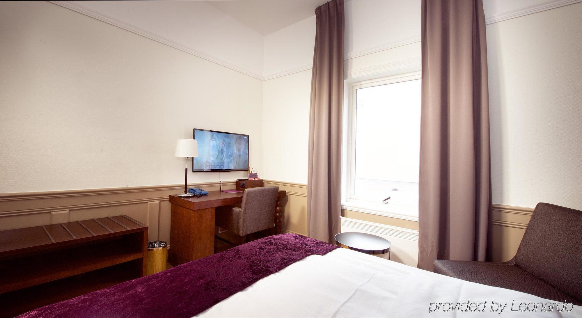 Home Hotel Amanda Haugesund Bagian luar foto