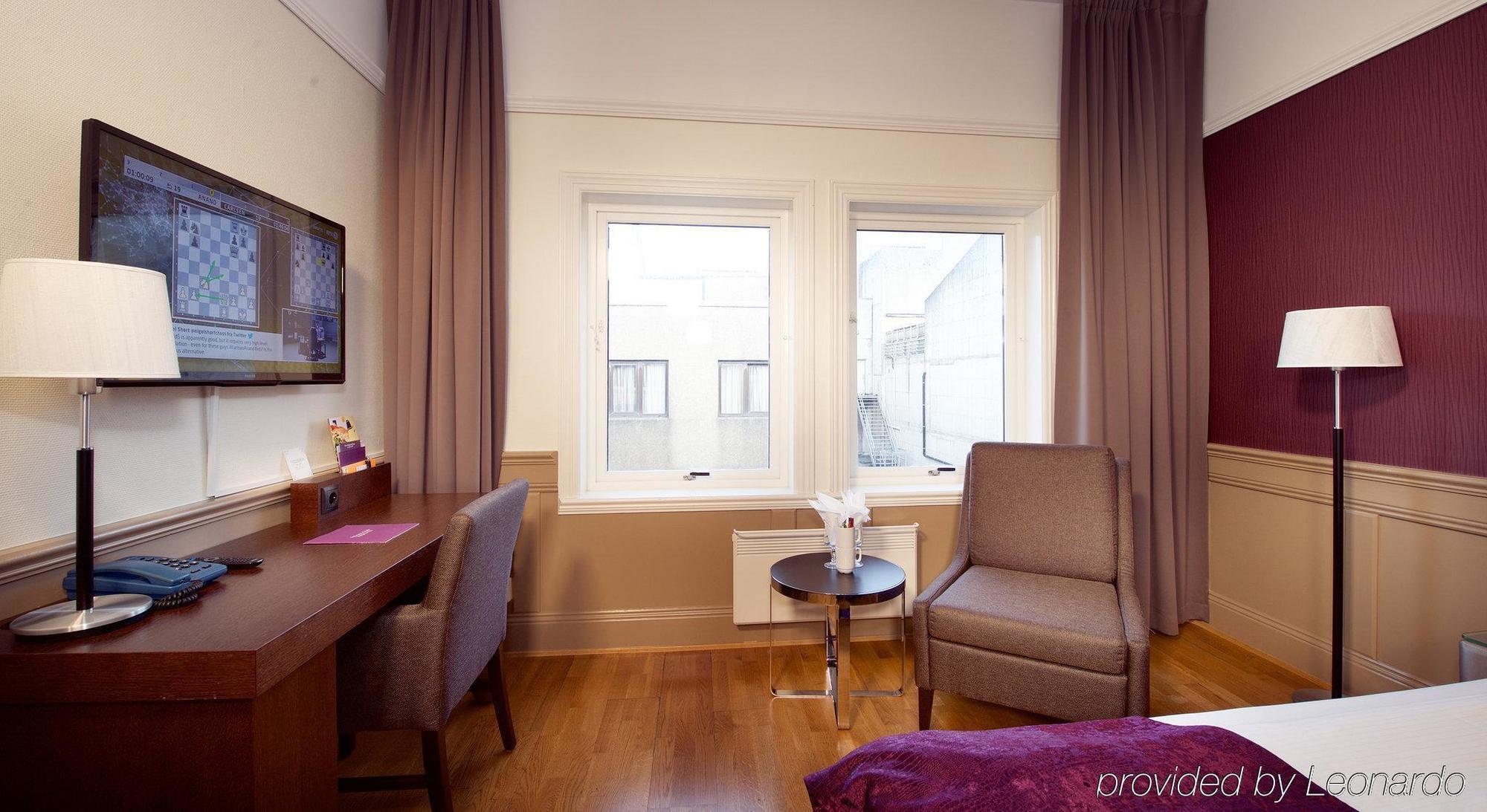 Home Hotel Amanda Haugesund Bagian luar foto