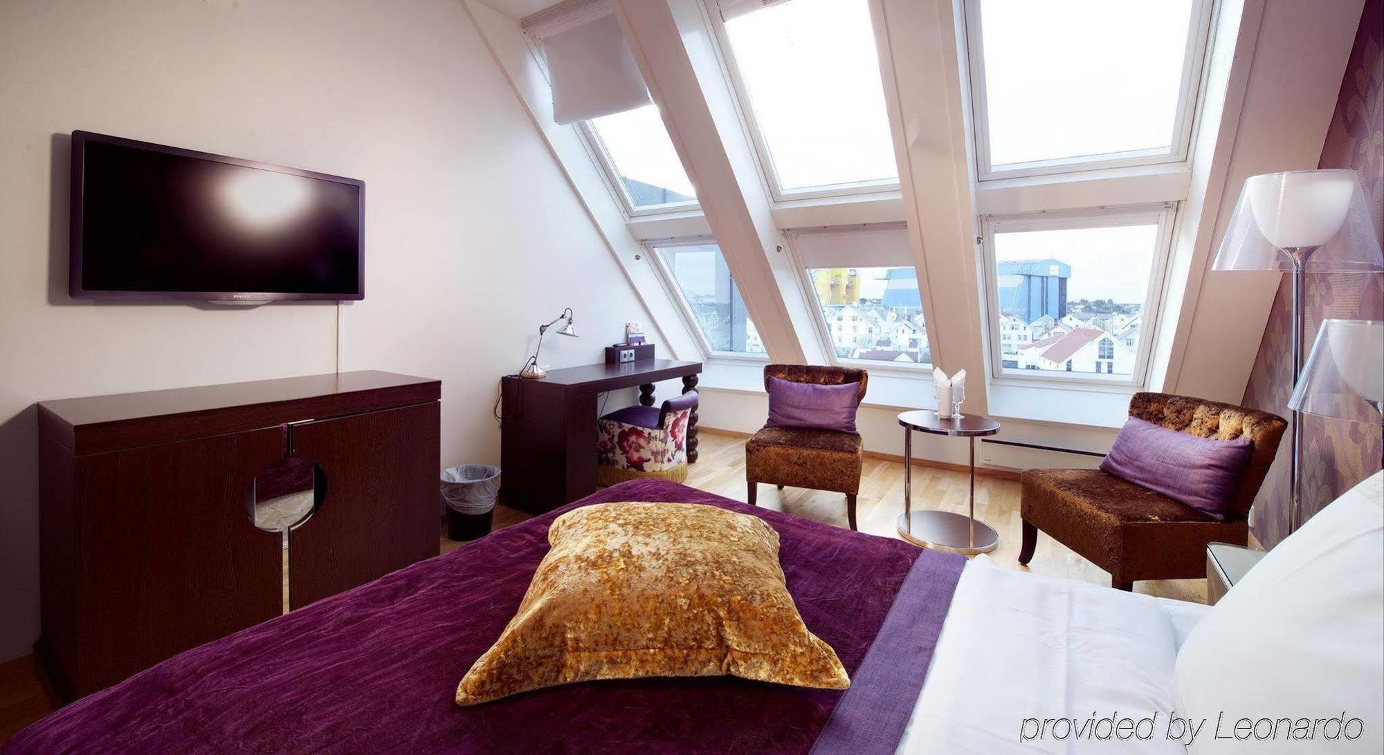 Home Hotel Amanda Haugesund Bagian luar foto