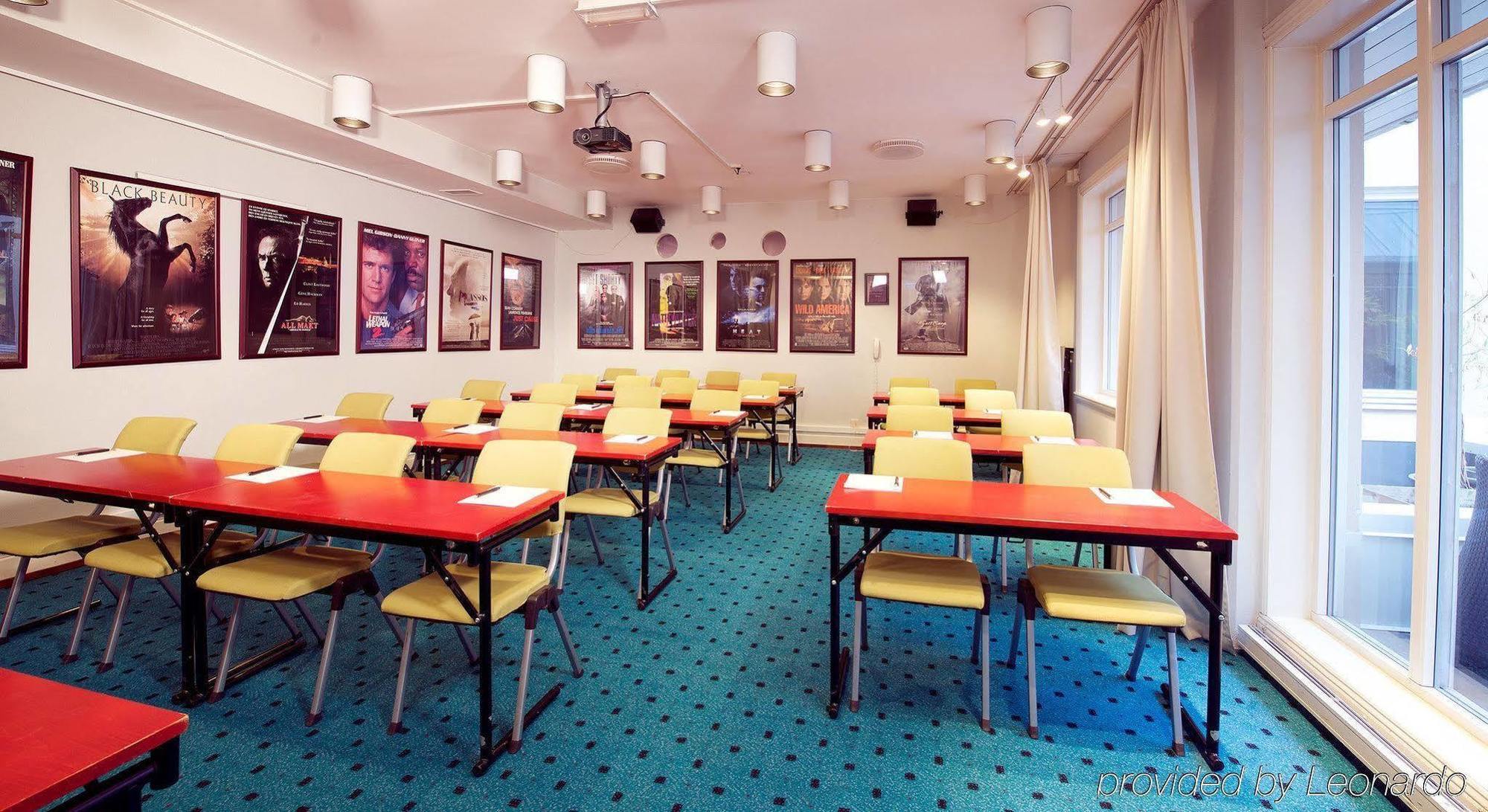 Home Hotel Amanda Haugesund Bagian luar foto